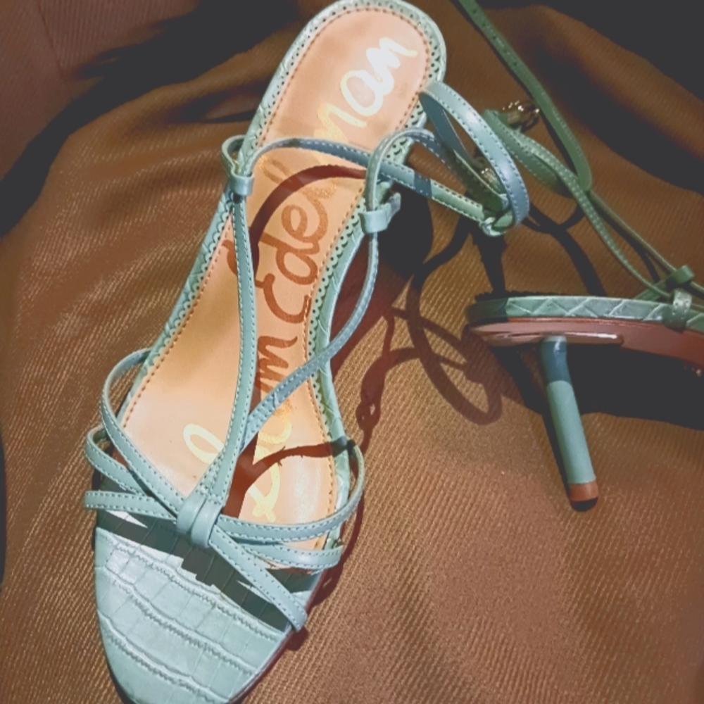 Green Mid-Heel Sandals